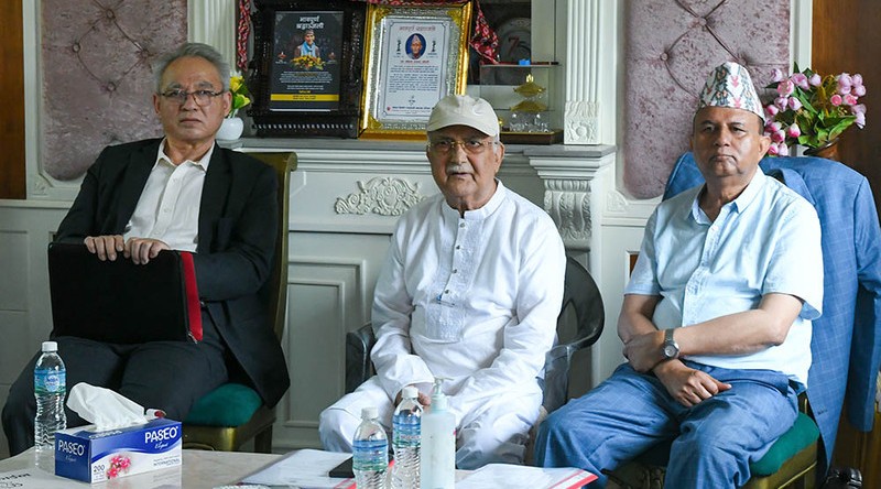एमालेको सचिवालय बैठक शुरु