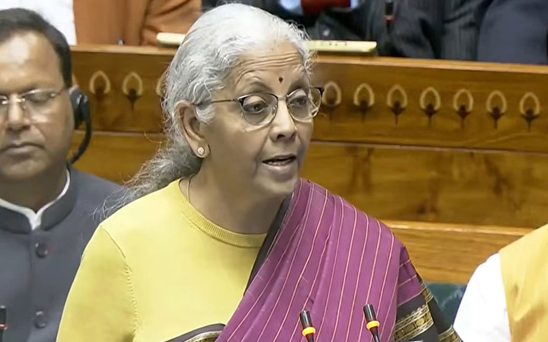 भारतको बजेट सार्बजनिक: औद्योगिक साथै व्यापार र आर्थिक केन्द्रको विकासलाई प्राथमिकता