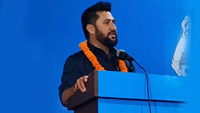 विपत्तिबीच एकताको सूत्रमा बाँधिन रवि लामिछानेको आग्रह