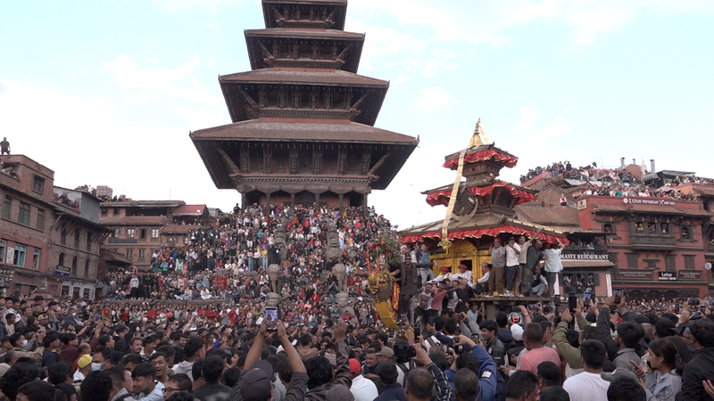 आज बिस्का जात्राको दोस्रो दिन :भैरव र भद्रकालीको रथमा विशेष पूजाआजा गरिँदै