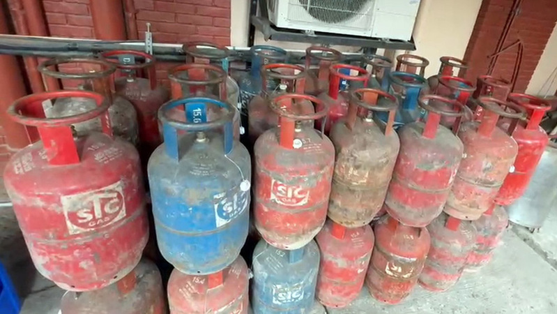 आइतबारदेखि काठमाण्डौका विभिन्न ६ स्थानबाट ग्यास बिक्री गरिँदै