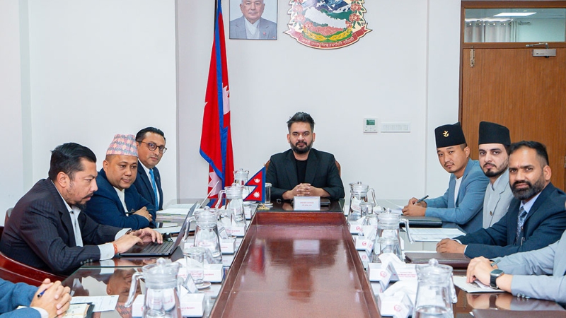 ६ वटै दलको घोषणापत्र समेटेर सरकारले ल्यायो ‘राष्ट्रिय प्रतिबद्धतापत्र’