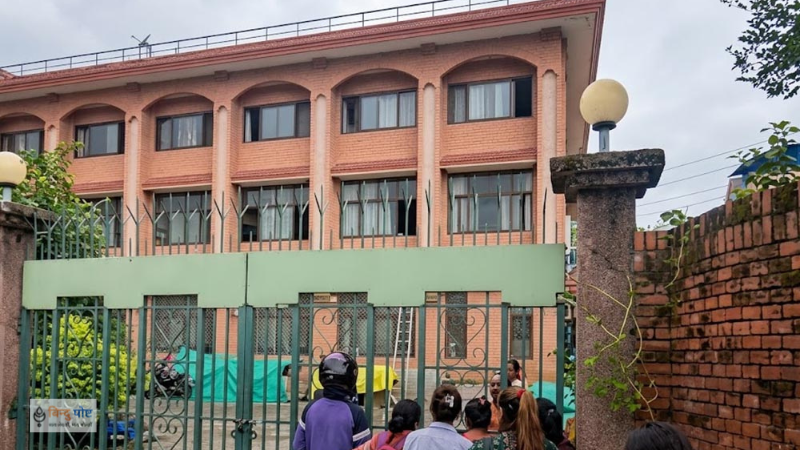 भक्तपुरको होल्डिङ सेन्टरमा एक जना मृत भेटिए