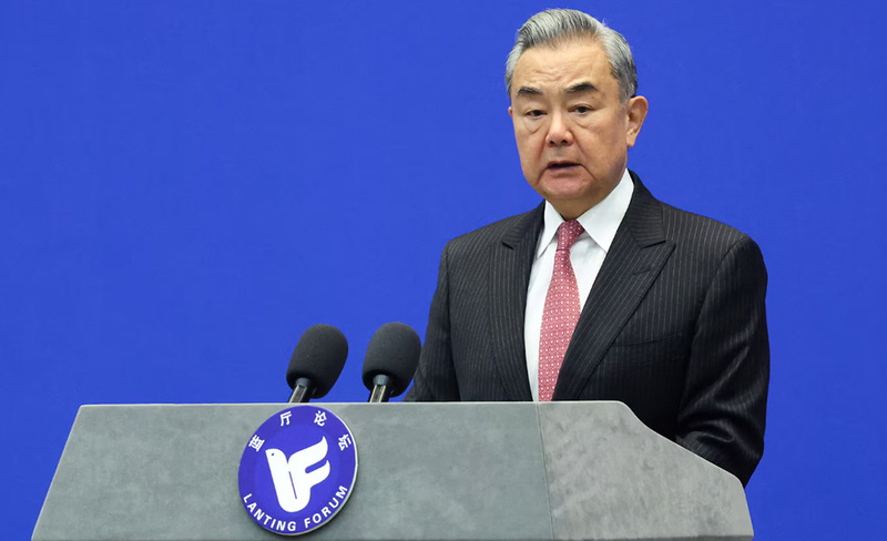 होर्मुज खोल्न पहल गर्न इरानलाई चीनको आग्रह