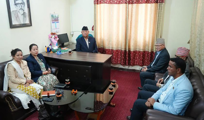 विपक्षी दलको बैठक: सुकुम्बासी, विद्यार्थी संगठन र ट्रेड युनियन बारे सरकारको निर्णयको विरोध