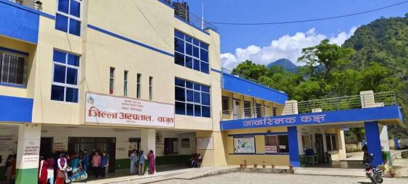 बाजुरा अस्पतालमा जिवनजल अभाव हुँदा विरामीलाई सास्ती