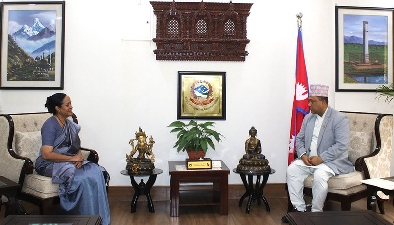 परराष्ट्रमन्त्री खनालसँग श्रीलंकाकी राजदूत डेल्पिटियाको भेटवार्ता