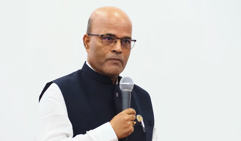 अमरेशको सरकारलाई प्रश्न- मधेसका घटनामा लाठीभन्दा पहिला गोली किन चल्छ ?